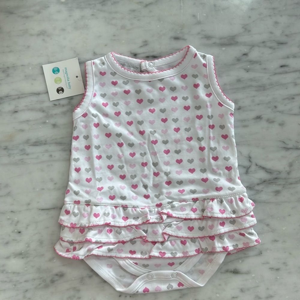 New Magnolia Baby Heart Primt Ruffle Onesie Bubble 6M
